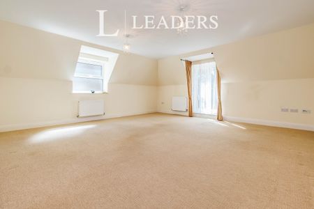 2 bedroom apartment to rent Sonnet Court, 2 Tennyson Road, Worthing, BN11 - Photo 2