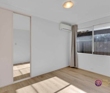 Stunning Family Home in Port Kennedy! - Photo 6