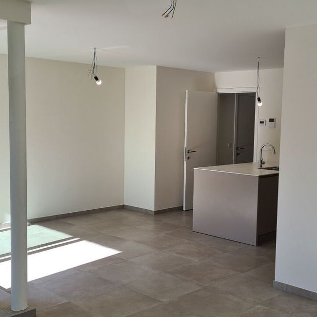 Appartement te huur in Oostduinkerke voor € 950 met 2 slaapkamers - Photo 1