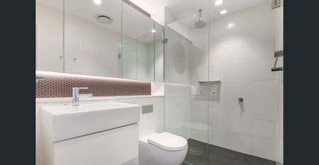 Panoramic Views I Luxury Interiors I Timber Flooring Throughout - Photo 4