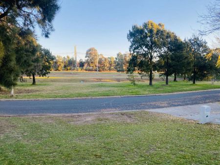 Fantastic Location - Photo 5