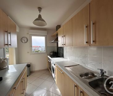 Location Appartement 3 pièces 63m² ANTIBES 06160 - Photo 4