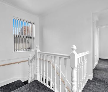1 bedroom in a house share to rent - Photo 4