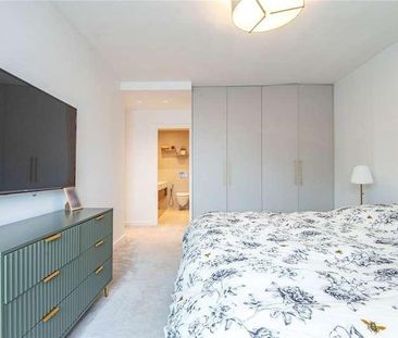 Century Court, Grove End Road, St John's Wood, London, NW8 - Photo 6