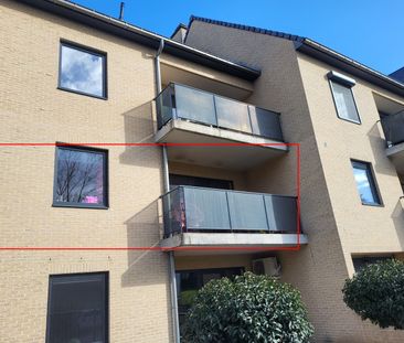 Energiezuinig appartement met 2 slk- en 2 terrassen te Maasmechelen! - Photo 6