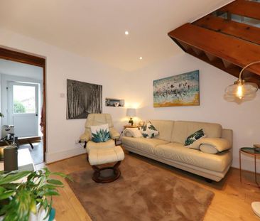 2 bedroom cottage to rent - Photo 1