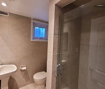 For Lease - 43 Edinburgh Drive, Toronto, Ontario - Photo 3