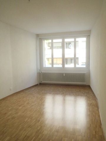 RENTAL WITHOUT DEPOSIT - Modern apartment near the CFF station - Foto 2