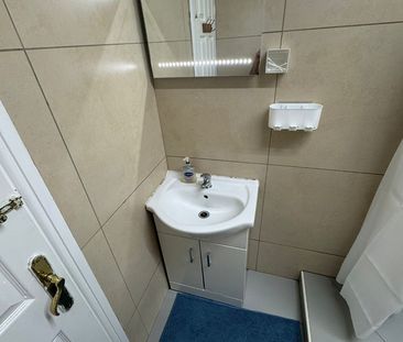 1 Bed Flat, Springbridge Road, M16 - Photo 1