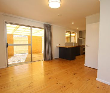 2 Piesse Place, Evatt ACT 2617 - House For Rent | Domain - Photo 2