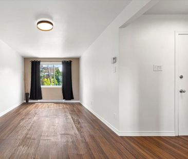 VISITE LIBRE, 3541 Rue Beaubien E., Montréal (Rosemont, QC H1X - Photo 1