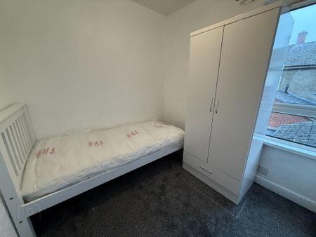 92 Benburb Street, Belfast, BT12 6JJ - Photo 2