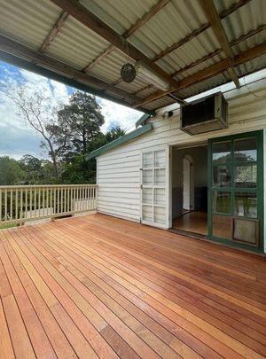 54 York Road, Mount Evelyn - Photo 1