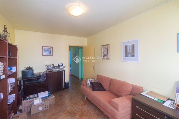 Apartamento com 3 quartos e 120m² para alugar em Floresta, Porto Alegre. - Foto 1