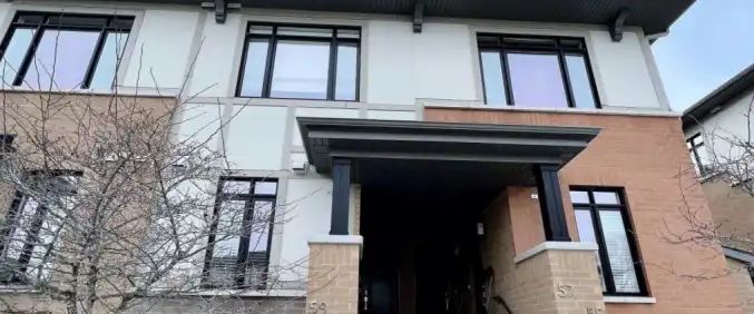59 BERGERON PRIVATE | 59 BERGERON PRIVATE, Ottawa - Photo 1