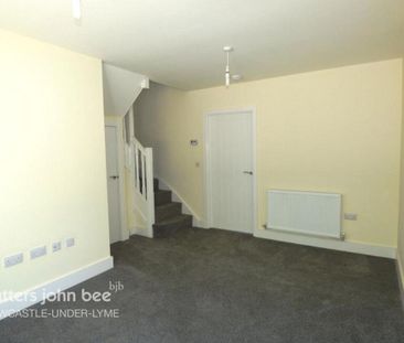 2 bedroom semi-detached house to rent - Photo 1