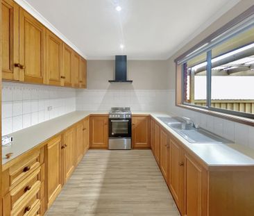 224 Learmonth Road, Wendouree - Photo 5