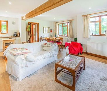 1 bedroom detached bungalow to rent - Photo 1