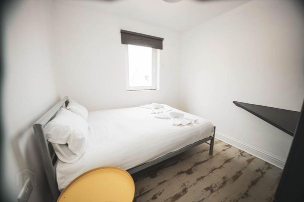 Apartment 3 Stranmillis Road, Belfast, BT9 5AE - Photo 1