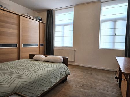 Gerenoveerde woning op wandelafstand van het centrum - Photo 4