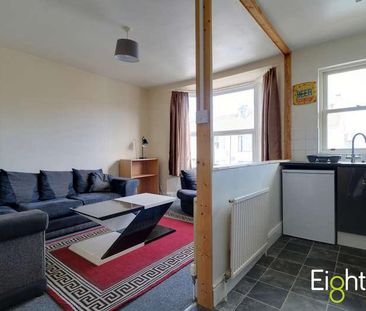 Caledonian Road, Brighton, BN2 - Photo 2