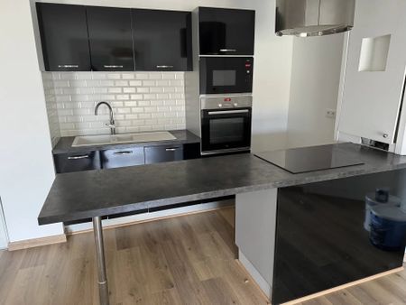 Location Appartement 2 pièces 39 m2 à Quincy-sous-Sénart - Photo 4