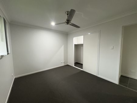 Comfort, Space & Convenience! - Photo 4