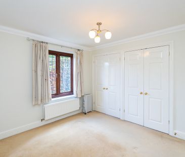 Ashurst Place, Dorking - 2 bedrooms Property for lettings - Seymours - Photo 3