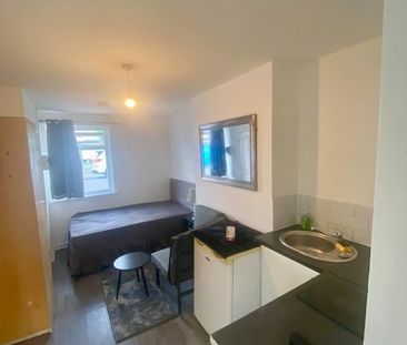 Studio Flat, Stoney Stanton Road, CV6 - Photo 3