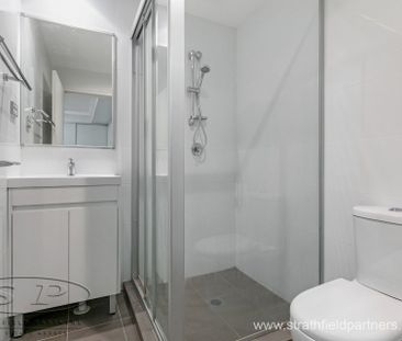 Ultra Modern Studio - Photo 5