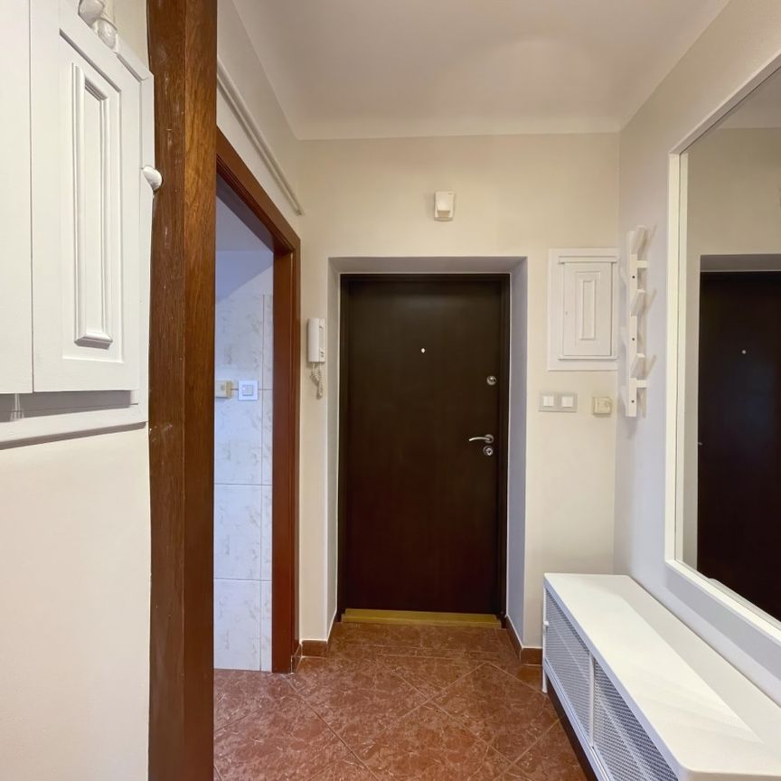 Słoneczne, odświeżone, duża widna kuchnia - Zdjęcie 1