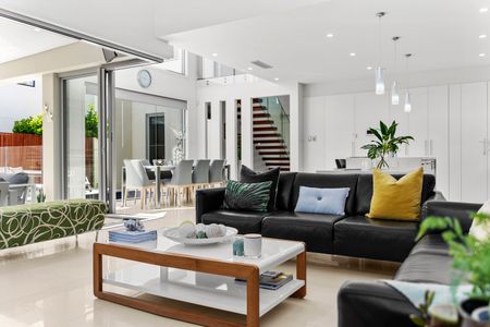 3 Cottesloe Street, Greenhills Beach NSW 2230 - House For Rent | Domain - Photo 3