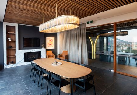 Valencia Residences - Photo 4