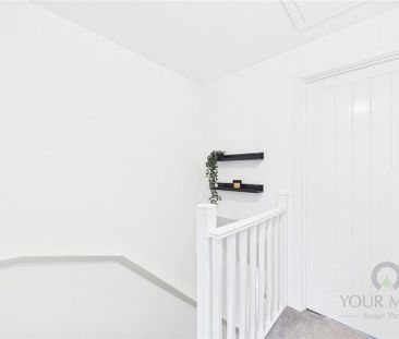 2 bedroom end of terrace house to rent - Photo 4