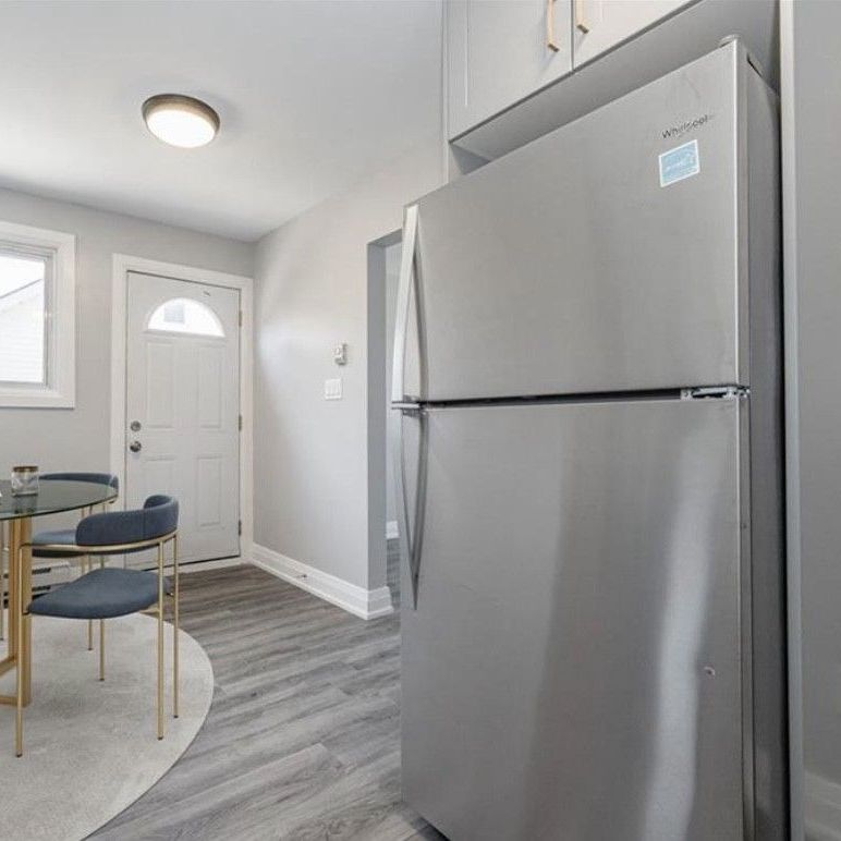 For Lease - 135 Pollock Avenue, Cambridge, Ontario - Photo 1