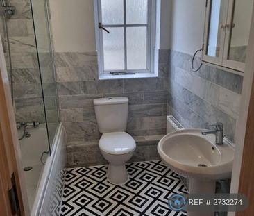 2 bedroom flat to rent - Photo 6