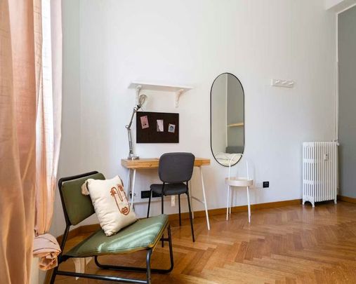 Via Giuseppe Compagnoni, Milan, Lombardy 20129 - Photo 1