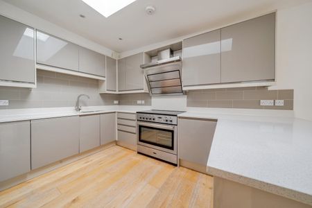 2 bedroom detached house to rent - Photo 5