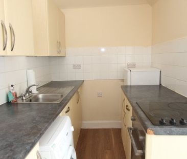 Bank Street, Alloa - Photo 3