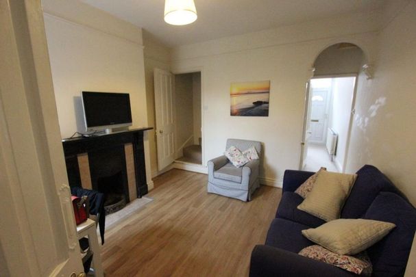 11 Arthur St - 50 Week Contract & Great LocationLoughborough - Photo 1