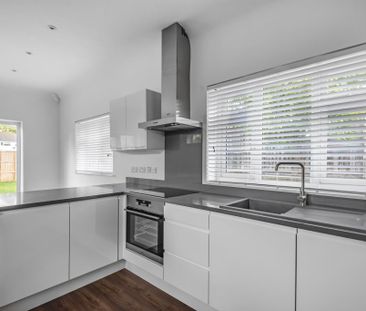 2 bedroom semi-detached house to rent - Photo 3
