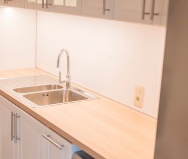 Appartement - à louer - Photo 2