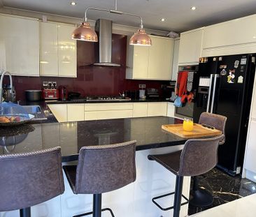 5 bedroom semi-detached house to rent - Photo 6