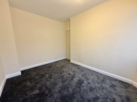 Thomas Landsdail Street, Cheylesmore - - Photo 3