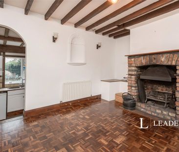 2 bedroom house to rent Munns Cottages, High Street, Eynsford, Dart... - Photo 2
