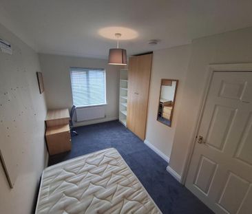 6 bedroom terraced house to rent - Photo 6