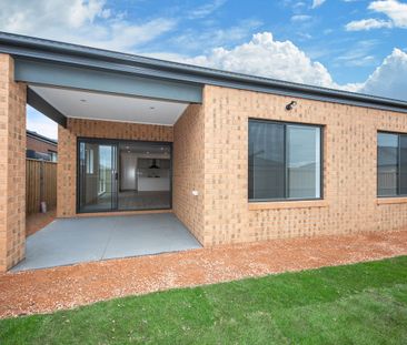 Brand New 4 Bedroom Home - Photo 6