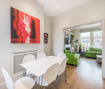 3 bedroom maisonette to rent - Photo 2