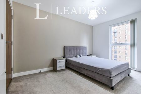 3 bedroom apartment to rent Wilburn Basin Block A, Ordsall Lane, Salford, M5 - Photo 5