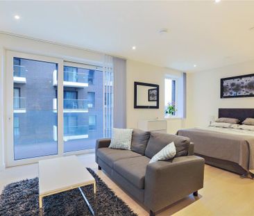 Studio to rent - Photo 1